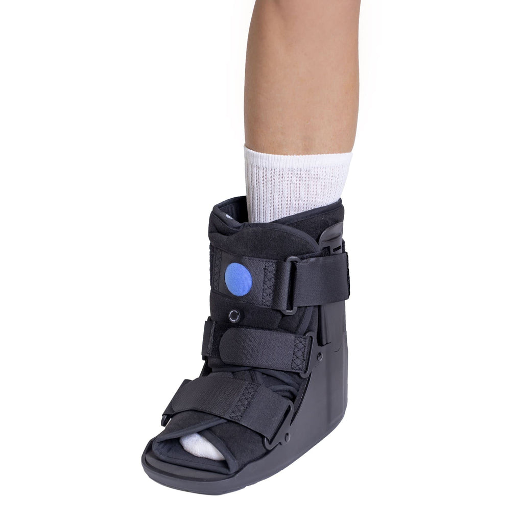 Short Air CAM Walker Boot K977