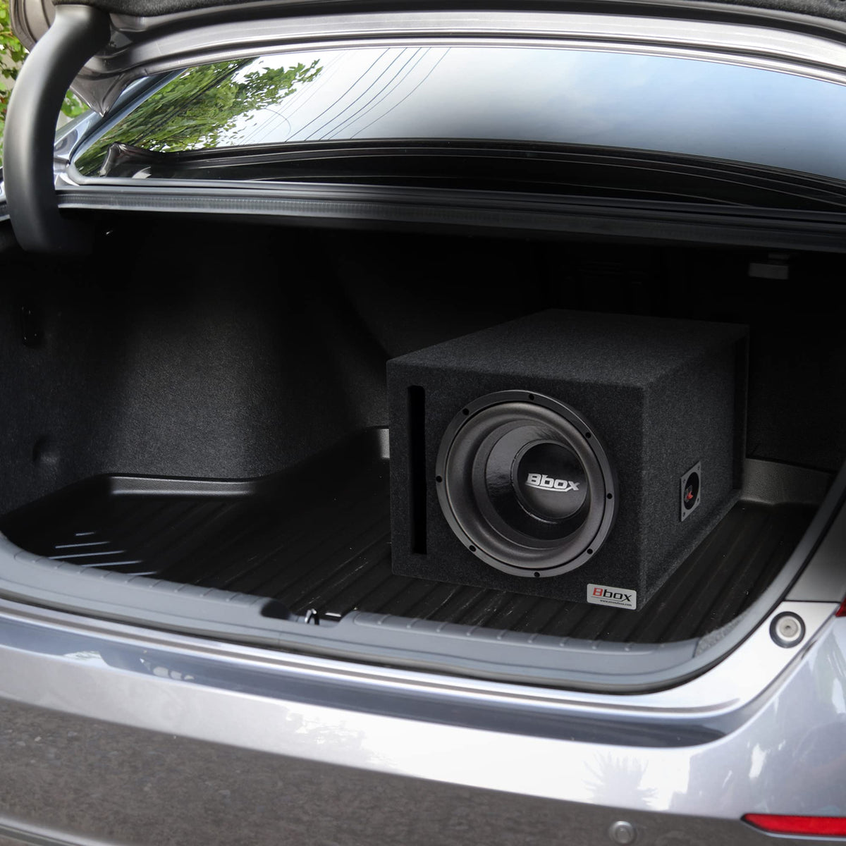 Single Vented 12 Inch Subwoofer Box with Nickel Finish Terminals U822195