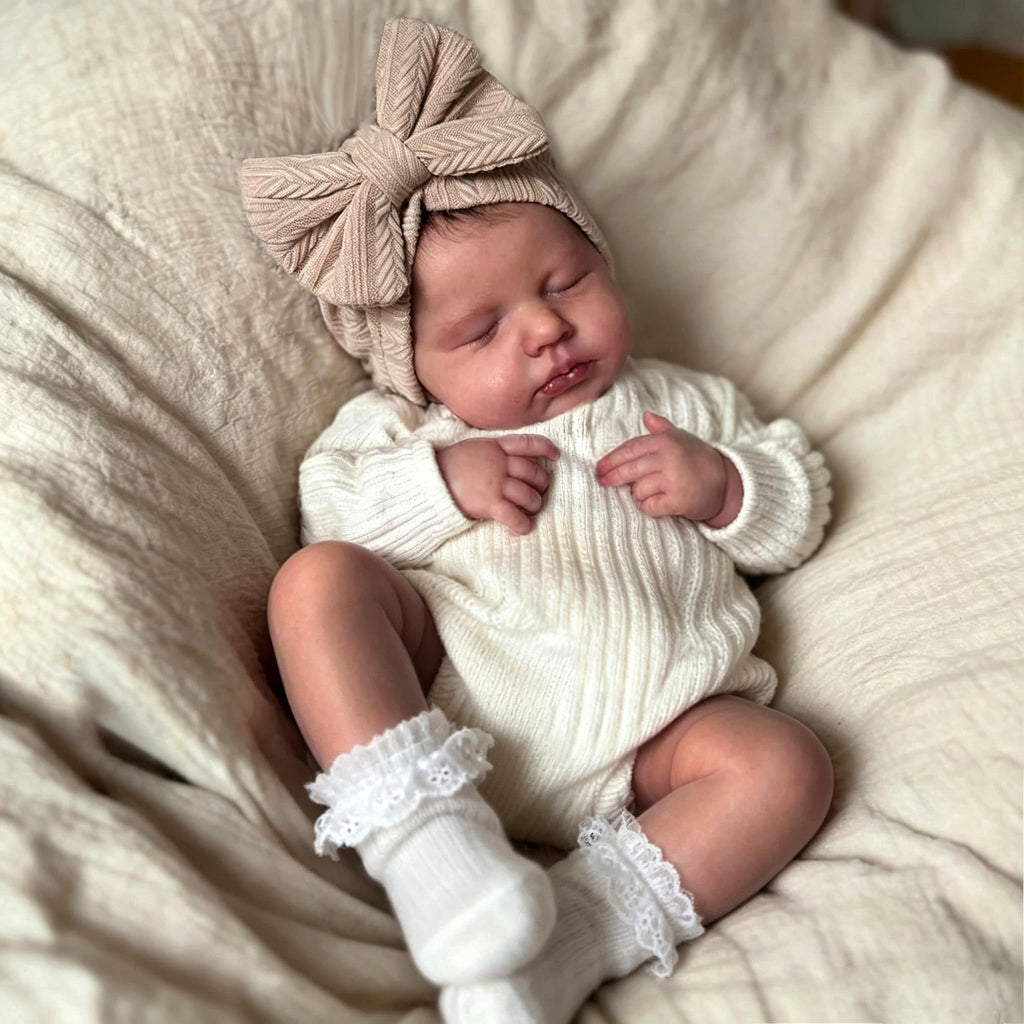 20 in Lifelike Reborn Baby Dolls with Accessories B884