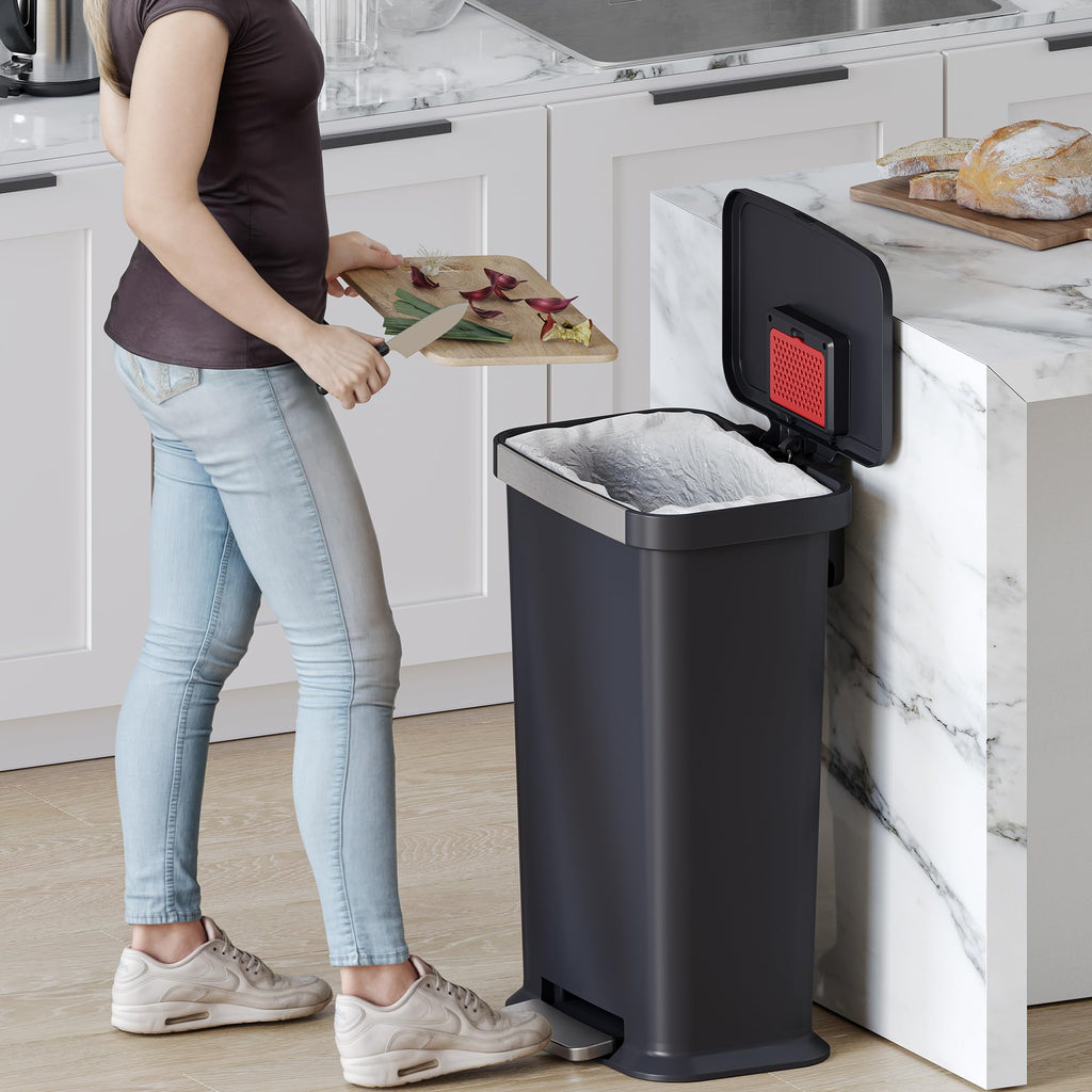 50 Liter Stainless Steel Step Kitchen Trash Can D5768